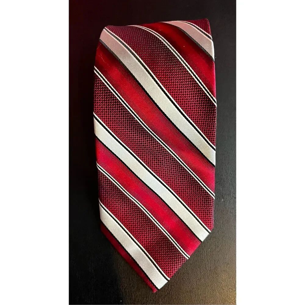 Pierre Cardin tie